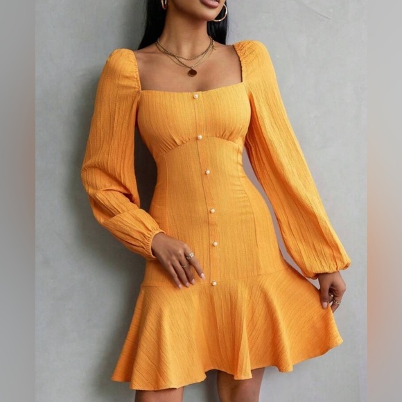 ✨Vibrant Marigold Pleated Dress with Button Front and Bishop Sleeves SZ Small💕✨ - Picture 5 of 5